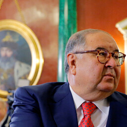 fie-presidendi-kohalt-taandunud-usmanov-esitati-taaskord-kandidaadiks