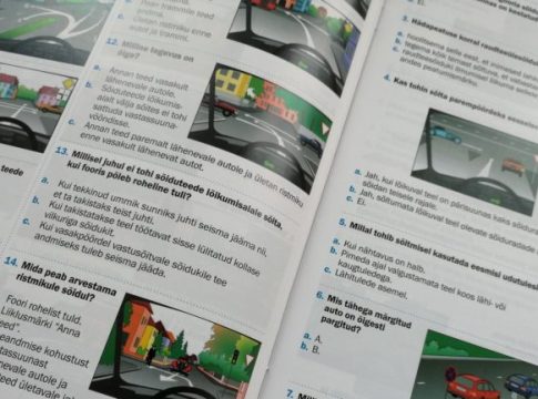 autokoolid-nouavad-eksamitega-seotud-ametnike-tagasiastumist-ja-transpordiameti-ringkaitse-lopetamist