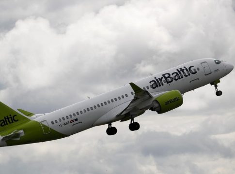 toopakkumised-lennusaatjast-piloodini:-airbaltic-tahab-oma-eesti-personali-ule-poole-vorra-taiendada