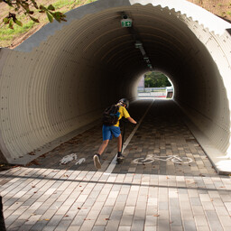 galerii:-tallinnas-paldiski-maanteel-valmis-jalakaijate-tunnel