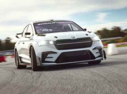 skoda-autospordiosakonna-arendatud-enyaq-rs-race-on-ralligeenidega-elektriauto