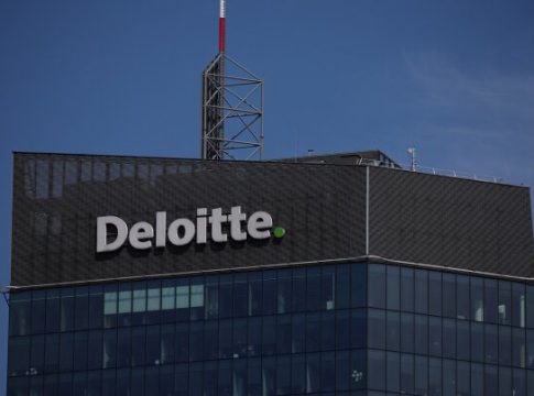 audiitorifirma-deloitte-jatab-oma-kliendid-konkurentidele-krabamiseks